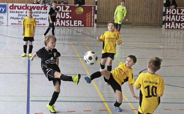 Voller Einsatz: Die jungen Spieler des...gen traten gegen den  SV Hartheim an.   | Foto: Mario Schneberg