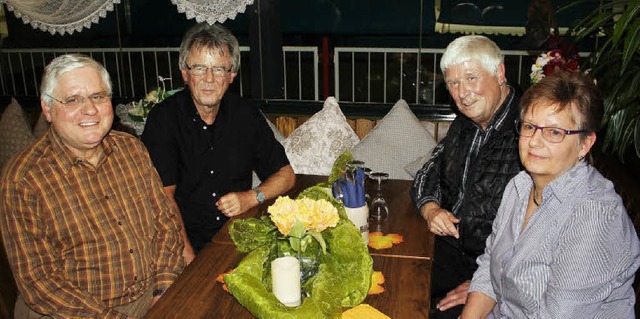 Angelika Isele-Mayer (rechts) ist die ...zender, und Martin Buck,  Kassenwart.   | Foto: Schnabl