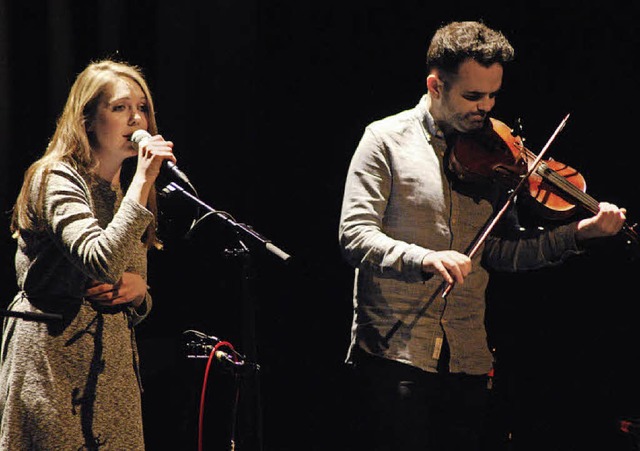 Anne Brennan und David Doocey von der Band Bls   | Foto: Loisl Mink