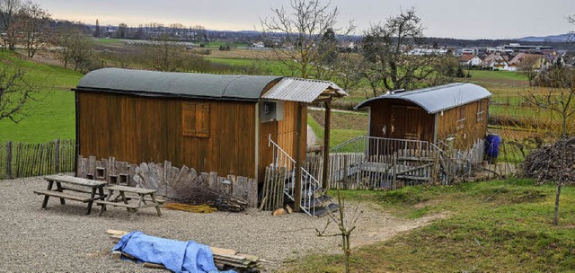 Aus dieser Perspektive ist es der vord...fr den Waldkindergarten werden soll.   | Foto: Benedikt Sommer