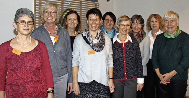 Die  Frauen  des  Seniorenteams  sind  stolz  auf  das  Jubilum.  | Foto: Ingeborg Grziwa