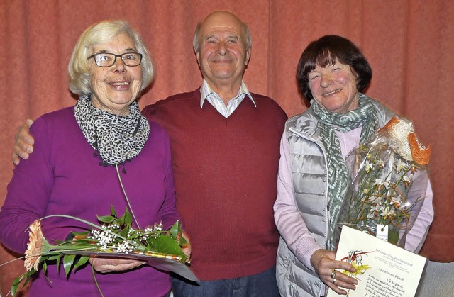 Besondere Ehrungen beim Kirchenchor Ch...40 Jahren  ist Anneliese Flach aktiv.   | Foto: Monika Hofmeier