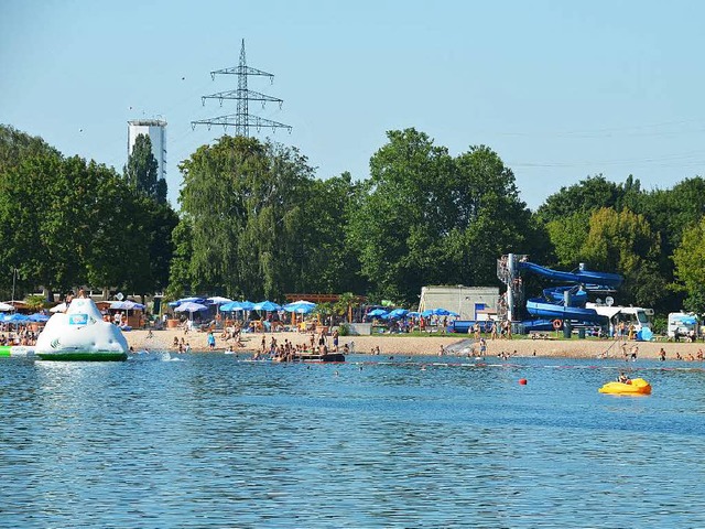 Im Mai  ffnet das Strandbad wieder &#...h in nichtffentlicher Sitzung Thema.   | Foto: Seller