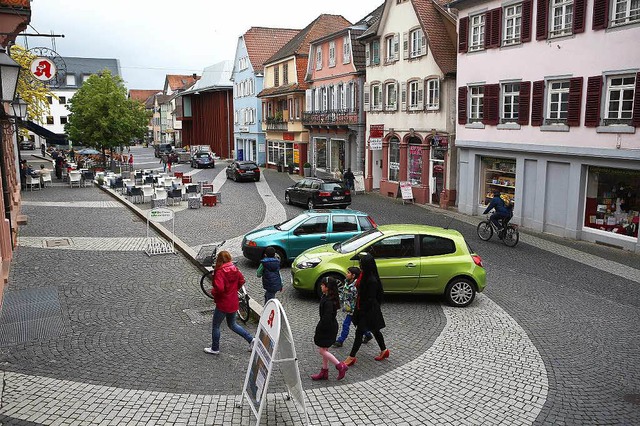 Befahren ja, parken nein: Fr drei Kurzzeitparkpltze war nur die CDU-Fraktion.  | Foto: Christoph Breithaupt