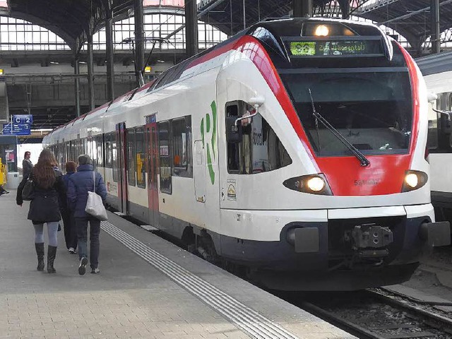 Die S-Bahn soll zum Rckgrat des ffentlichen Nahverkehrs der Region werden.    | Foto: Daniel Gramespacher