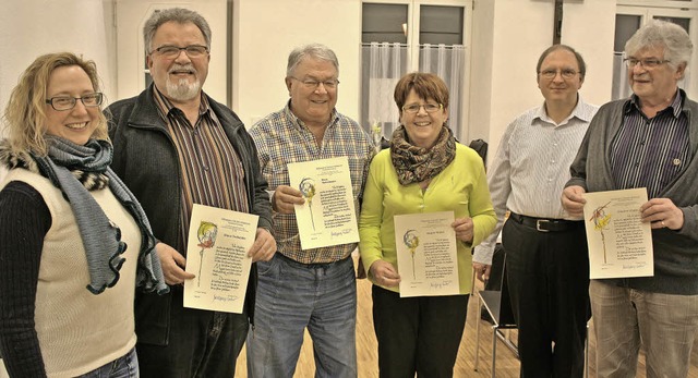 Mit Annekathrin Keil (von links) hat d...ens Stadtpfarrer Nikolaus Fehrenbach.   | Foto: Werner Schnabl