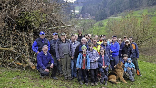 Die vier Generationen &#8222;Schiebebu...lmann (Vierter und Fnfter von links).  | Foto: Benedikt Sommer