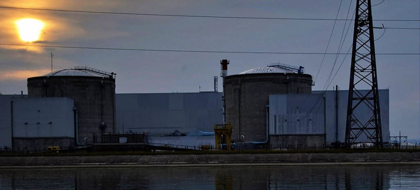 Seit 1977 in Betrieb und damit das lt...h &#8211; der Pannenreaktor Fessenheim  | Foto: afp