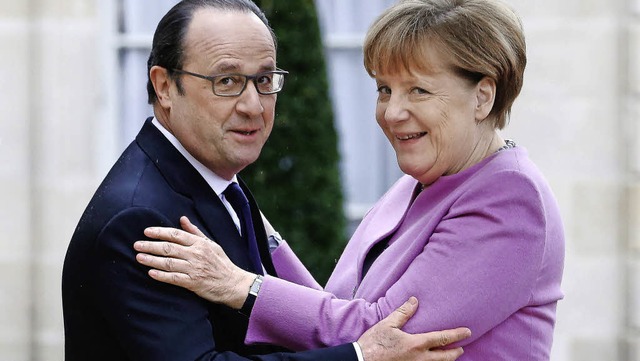 Gaben sich betont freundschaftlich: Ka...anzsische Prsident Hollande in Paris  | Foto: DPA