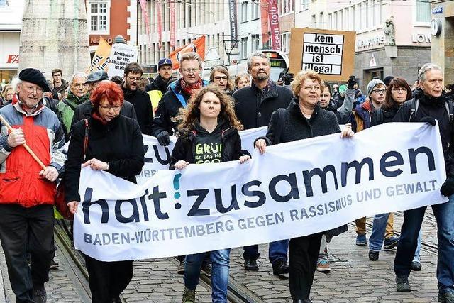 Fotos: DGB-Demo gegen Rassismus in Freiburg