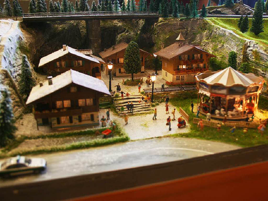 Eine eigene kleine Welt prsentierten die Modellbahnfreunde Oberes Donautal mit der Modellbahnausstellung im Kurhaus.