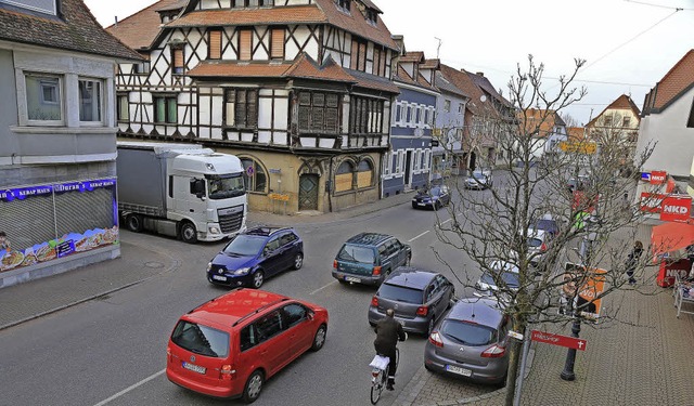 Um weniger Belastung im Ortskern durch...enen Woche blieb ohne groe Resonanz.   | Foto: ARCHIVFOTO: SANDRA DECOUX-KONE