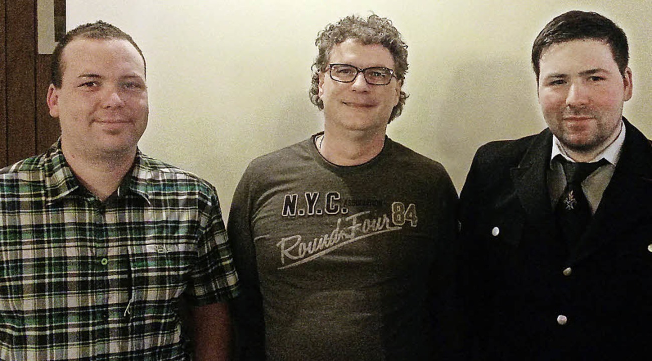 Abteilungskommandant Daniel Blattert (...der Philipp Lang und Dieter Eichkorn.   | Foto: FFW