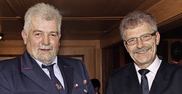 Franz Faller (links) und Manfred Kleis...nzeichen des Landes Baden-Wrttemberg.  | Foto: Eva Korinth