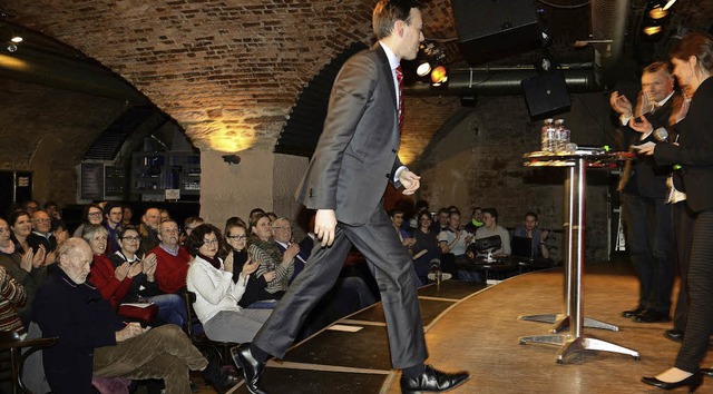 <BZ-FotoAnlauf>Nils Schmid im Jazzhaus...er Eile zwischen Wahlkampf und Anpfiff  | Foto: Ingo Schneider