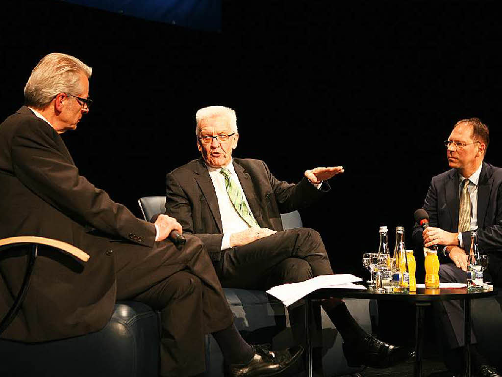 Winfried Kretschmann antwortete auf die Fragen der BZ-Redakteure Stefan Hupka und Thomas Fricker. Auerdem konnten Gste Fragen an den Ministerprsidenten stellen.