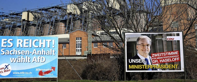 Das zentrale Wahlkampfthema in Sachsen... andernorts die  Flchtlingspolitik.    | Foto: dpa