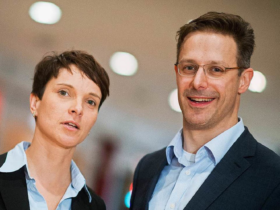 Kommen zum AfD-Wahlkampf-Finale nach Offenburg: Frauke Petry und Marcus Pretzell  | Foto: dpa