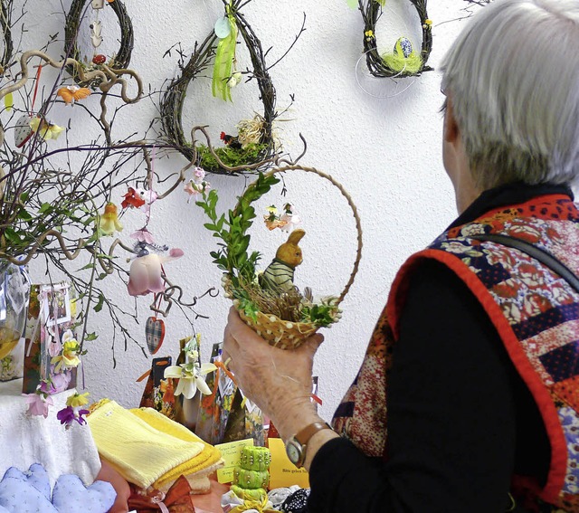 Selbstgemachte Deko fr Ostern bieten  die Wehrer Frauen an.   | Foto: Symbolfoto: Eva Korinth