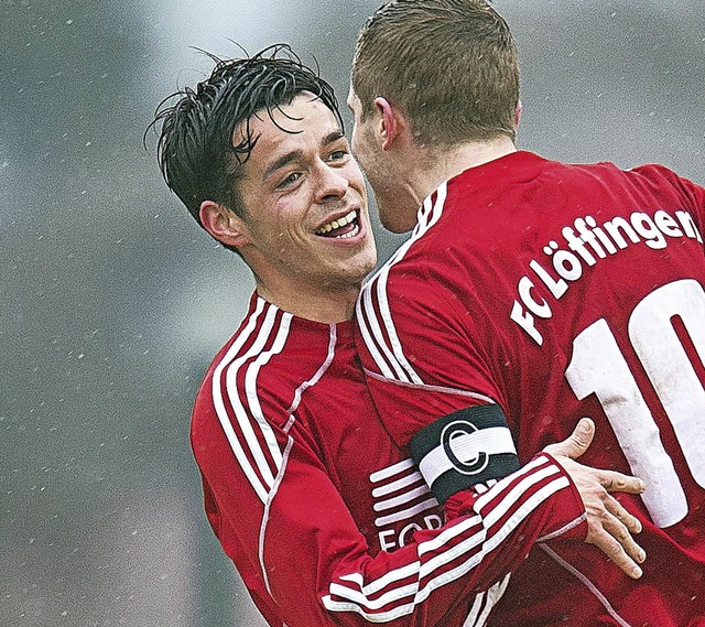 Grund zur Freude: Simon Weienberger (...ng die 1:0-Fhrung in Walbertsweiler.   | Foto: scheu