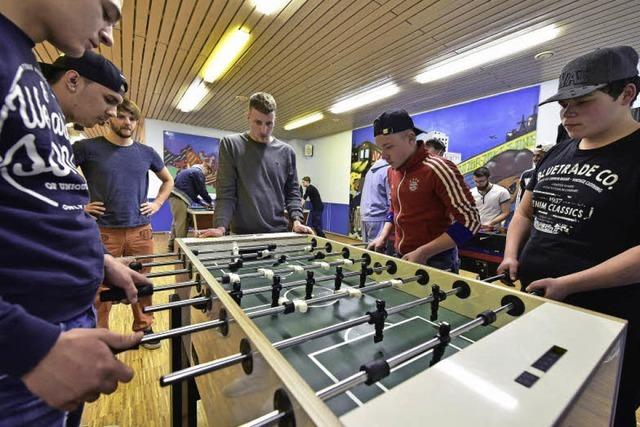 Turnier in Tischtennis, Billard und Tischkicker