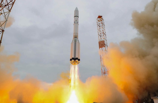 Start der Rakete  vom russischen Weltraumbahnhof Baikonur   | Foto: dpa