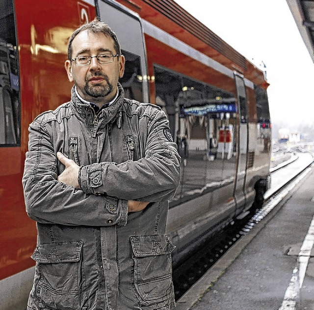 Michael Vosshagen rgert sich ber kalte Abteile in den frhen Zgen   | Foto: Brumm