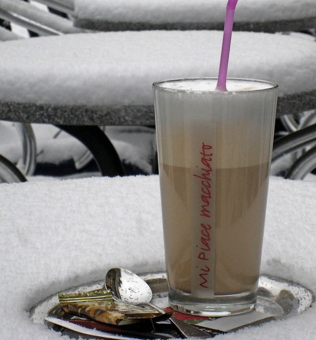 Knftig drfen Gastwirte den Kaffee au... Winter bis 23 Uhr drauen servieren.   | Foto: Helmut Seller