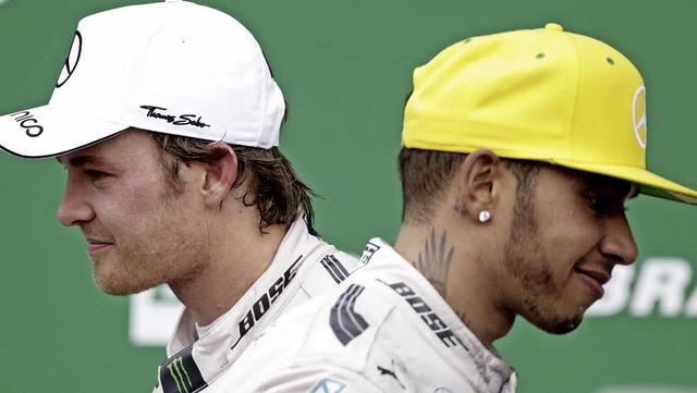 Das Mercedes-Duell wird fortgesetzt: N...inks) will Lewis Hamilton attackieren.  | Foto: dpa