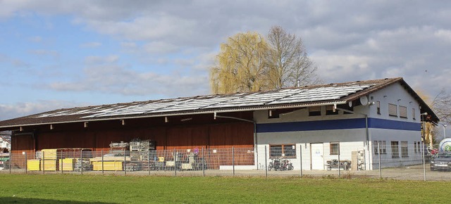 Das frhere Raiffeisenlager in Merding... soll  Flchtlingsunterkunft  werden.   | Foto: Mario Schneberg