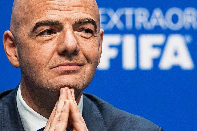 Der neue Fifa-Chef Gianni Infantino will das Image der Organisation verbessern.  | Foto: dpa