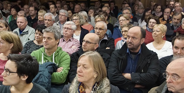 Rund 170 Zuhrer waren zur Kandidatenv...g in die Aula des Gymnasiums gekommen.  | Foto: Ilona Hge