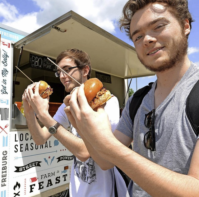 Auf die Burger, fertig, los. Wie hier ...od-Truck-Fest in Lrrach riesig sein.   | Foto: Archivfoto: Rita Eggstein