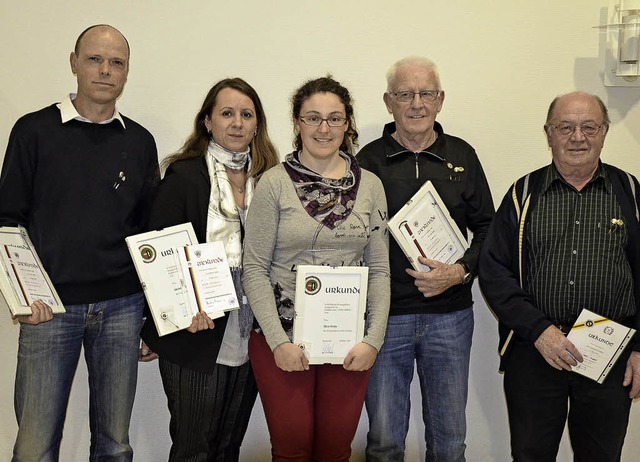 Wurden vom  Badischen Radsportverband ...hre) und Hermann Schwitzer (60 Jahre).  | Foto: Benedikt Sommer