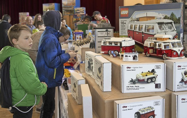 Realittsgetreue Modelle sind noch ein...iv junge Erscheinung in der Lego-Welt.  | Foto: Volker Mnch