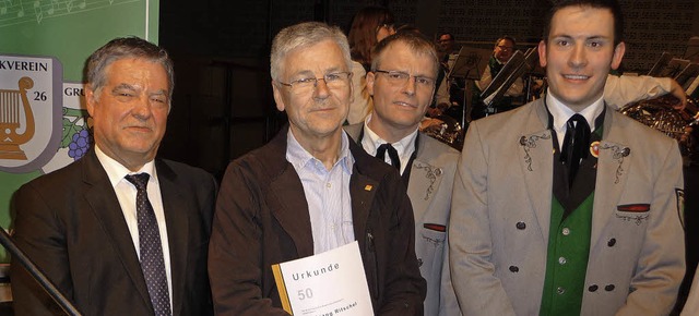 Bernhard Metzger (links) zeichnete Wol...ch  Heiko Wiegand und Matthias Mller.  | Foto: Burkert