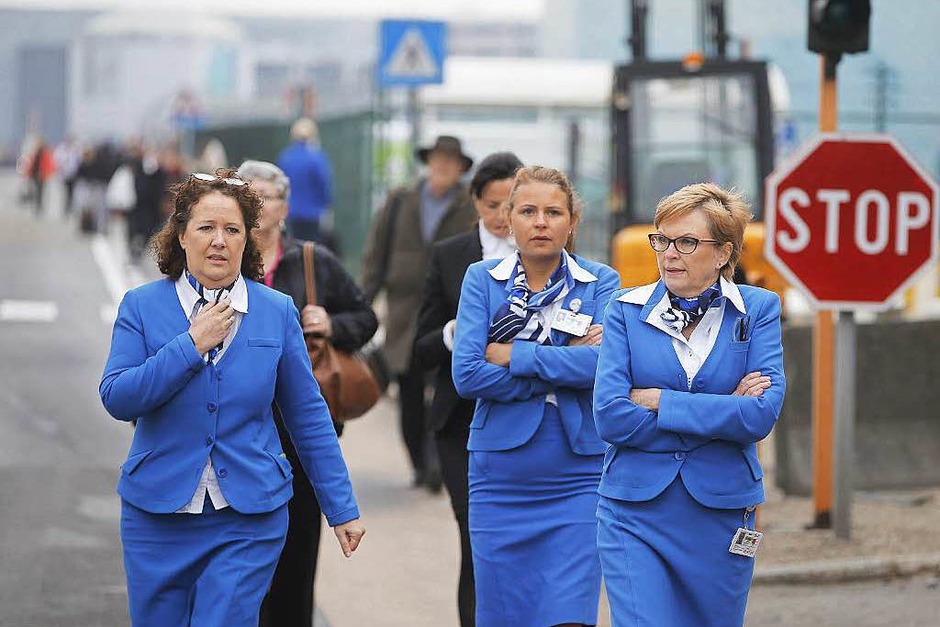 Auch das Personal verlässt den Flughafen. (Foto: dpa) Auch das Personal verlässt den Flughafen. (Foto: dpa)