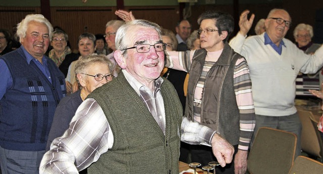 Heiterkeit in Btzingen: Die Senioren ...8222;Schwarzwaldfamilie Seitz&#8220;.   | Foto: Horst David