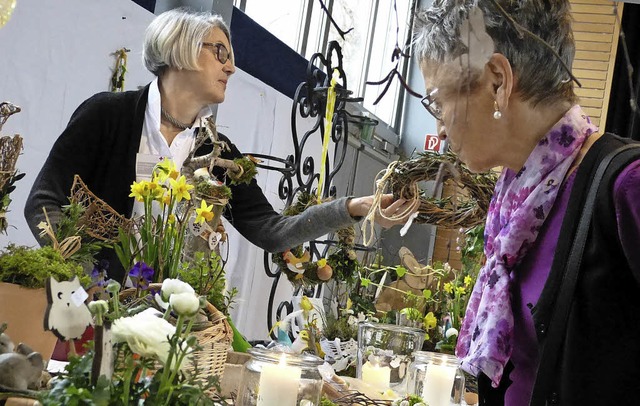 Die Auswahl am Osterbasar in Buchheim war gro.   | Foto: Claudia Bachmann-Goronzy