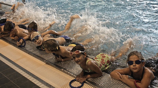 Ein Meilenstein war die Anerkennung der Schwimmabteilung als Schwimmschule.   | Foto: Gaf