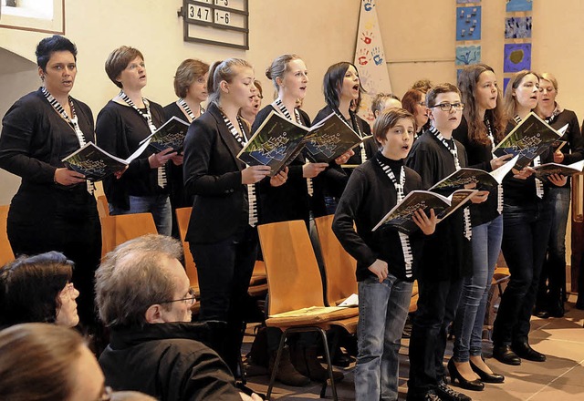 Mit Gospels spricht Vox Humana auch junge Menschen an.   | Foto: W. Knstle