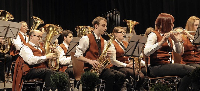 Das Diersburger Orchester beeindruckte mit anspruchsvollen Arrangements.   | Foto: Wolfgang Knstle