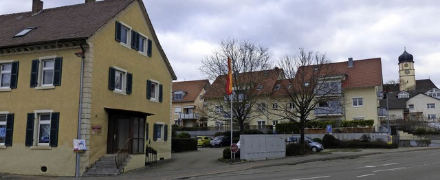 Das Bierhusle (vorne links) gibt dem ...e stdtebaulich gestaltet werden soll.  | Foto: Andrea GaLLien