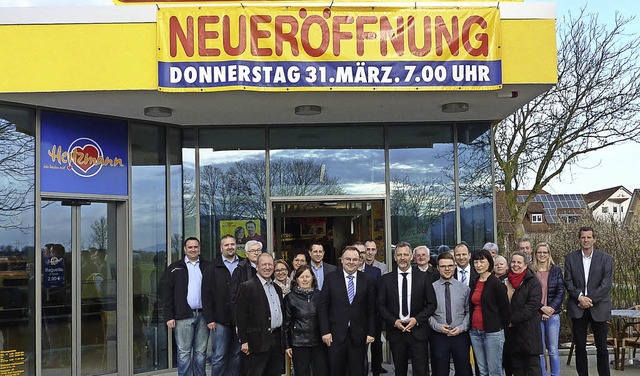 Mit Begeisterung feierten Vertreter vo...uen  Netto-Marken-Discount in Nimburg.  | Foto: Karlernst Lauffer
