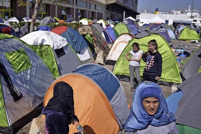 Anspannung in Flüchtlingslagern entlädt sich in Gewalt