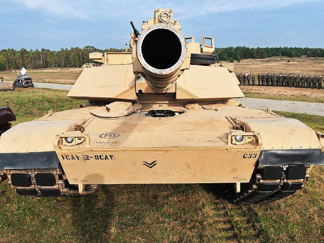 Ein amerikanischer Panzer des Typs M1A2 Abrams.  | Foto: dpa