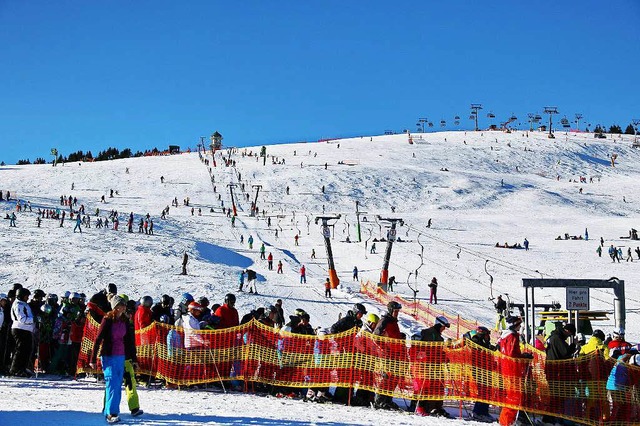 Der Winter zeigte am Feldberg viele Fa...mmel, mitunter aber auch heftige Ben.  | Foto: Joachim Hahne