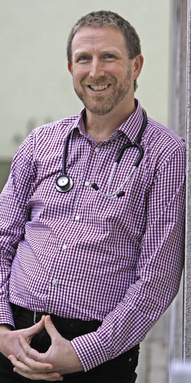 Der Malterdinger Emanuel Jauch ist Arz...ist auf der Bhne. Sein Thema: Medizin  | Foto: Patrik Mller
