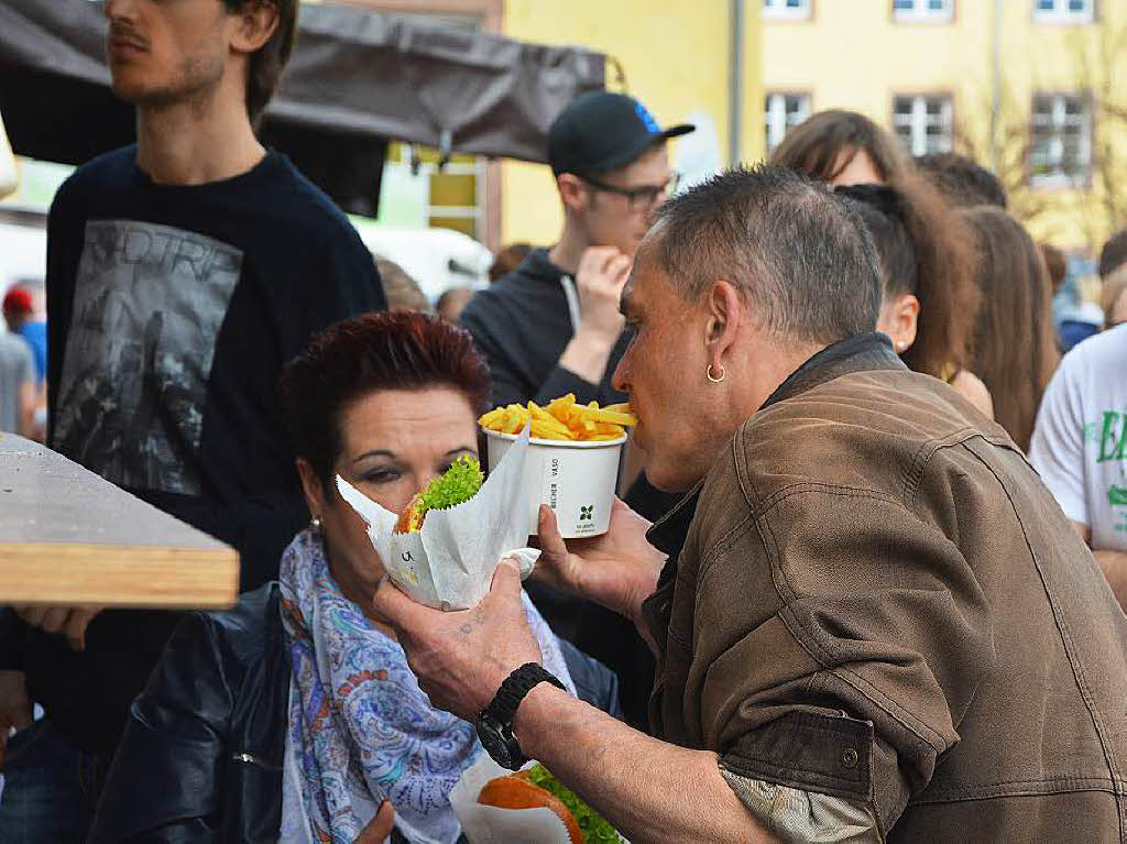 Reichlich Appetit brachten die 7000 Gste des BZ-Food-Truck-Fests mit auf das Gelnde der Alten Spinnerei in Lrrach-Haagen, wo die BZ ihr 70-jhriges Bestehen mit einer Party gefeiert hat.