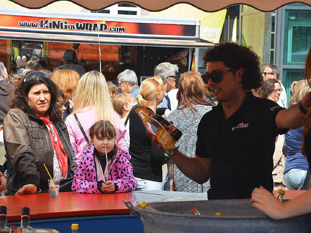 Reichlich Appetit brachten die 7000 Gste des BZ-Food-Truck-Fests mit auf das Gelnde der Alten Spinnerei in Lrrach-Haagen, wo die BZ ihr 70-jhriges Bestehen mit einer Party gefeiert hat.